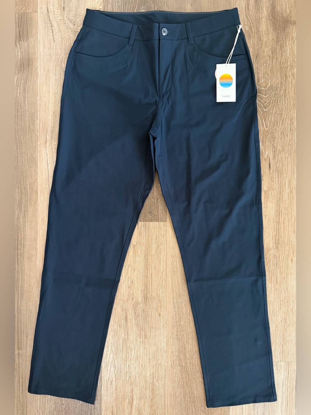 Vuori Meta Pant Classic Fit 32” Ink Sz 32 V4009 NWT